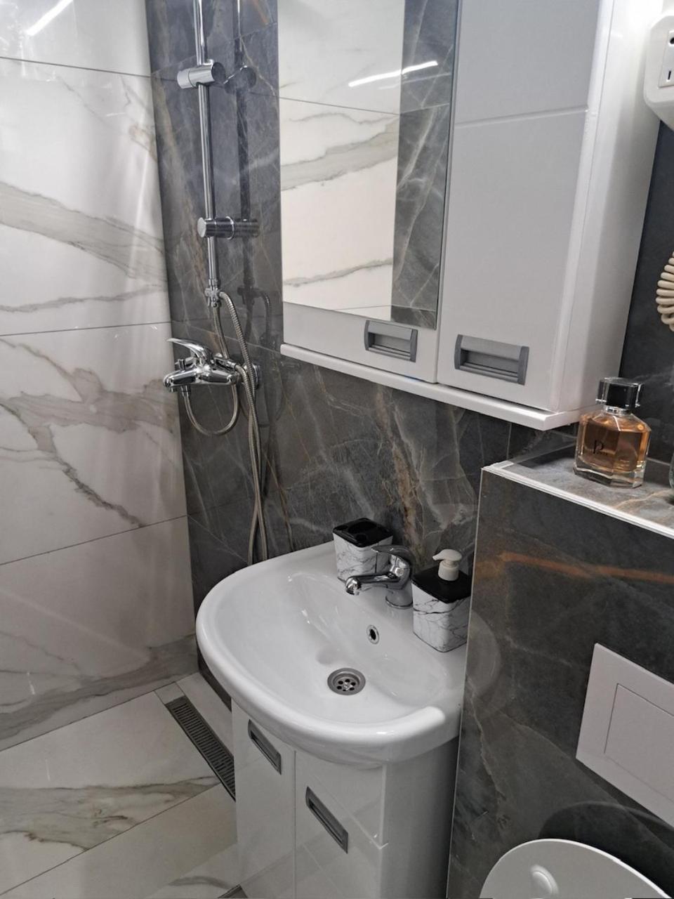 Apartman En Dusanovac Ngoại thất bức ảnh