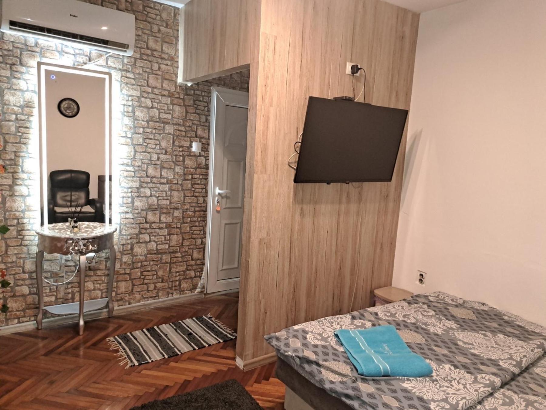 Apartman En Dusanovac Ngoại thất bức ảnh