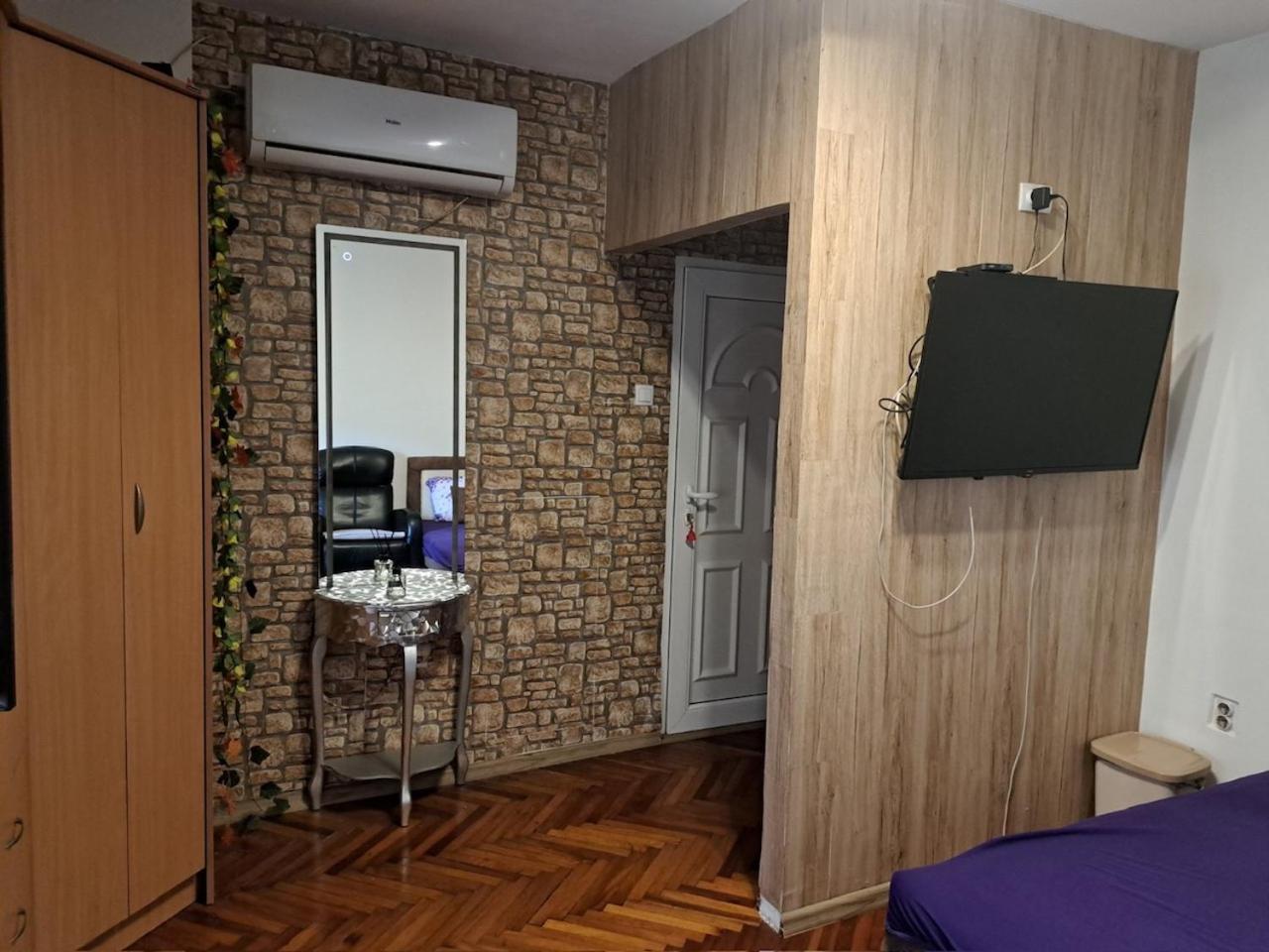 Apartman En Dusanovac Ngoại thất bức ảnh