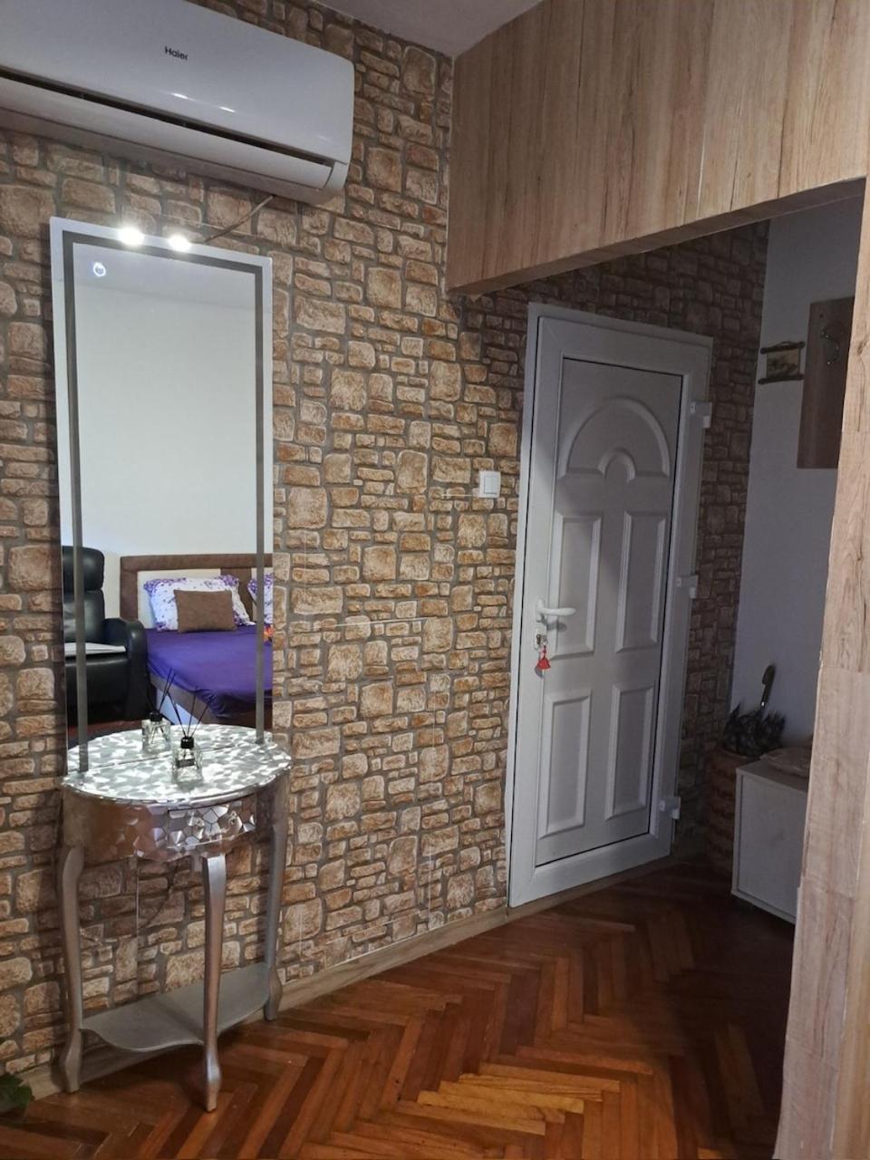 Apartman En Dusanovac Ngoại thất bức ảnh